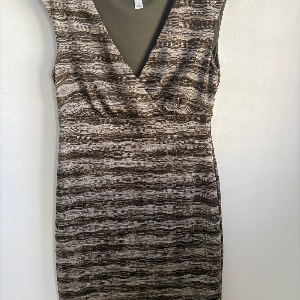 Dress Barn Brown and Cream Sleeveless V-Neck Midi Sheath Dress